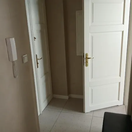 Giec Place Apartman